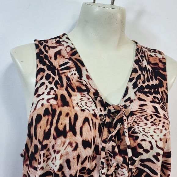 Jennifer Lopez Animal Print Sleeveless Blouse - Picture 2 of 7